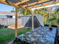 93 Henry Cotton Drive, Parkwood