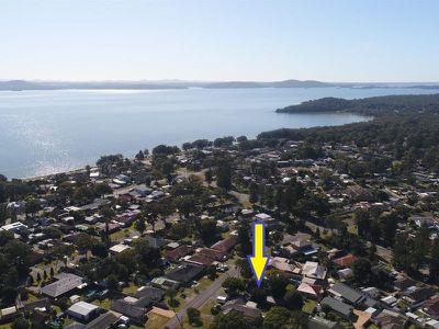 88 Clemenceau  Crescent, Tanilba Bay