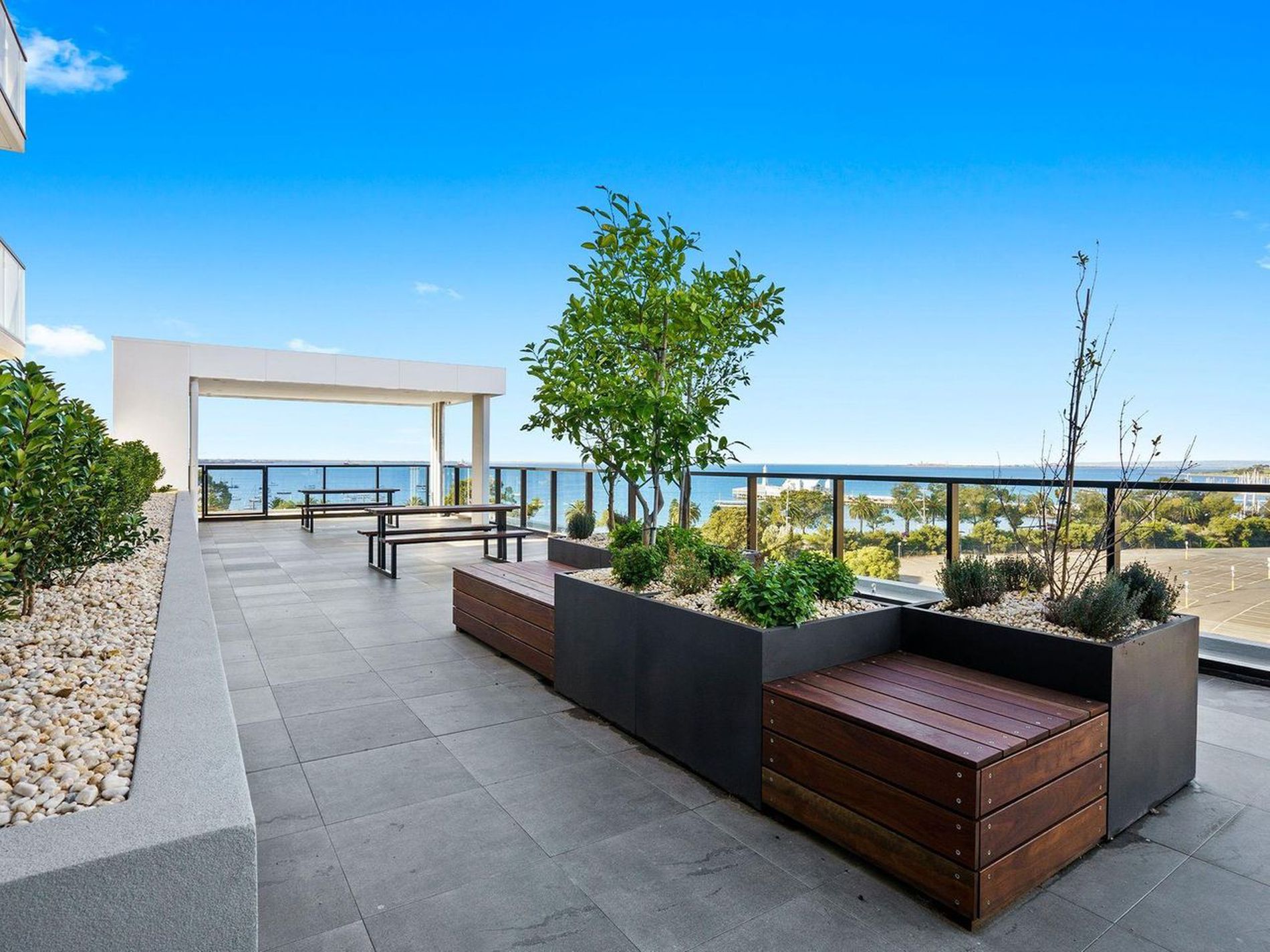 1803 / 18 Cavendish Street, Geelong