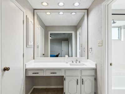 4805 Las Lomas Drive, Mesquite, TX, International