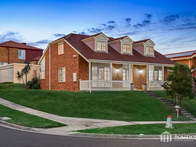 32 George Bass Avenue, Endeavour Hills