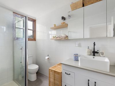 54 High Street, Seymour