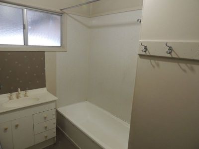 8 Lawson Drive, Moranbah