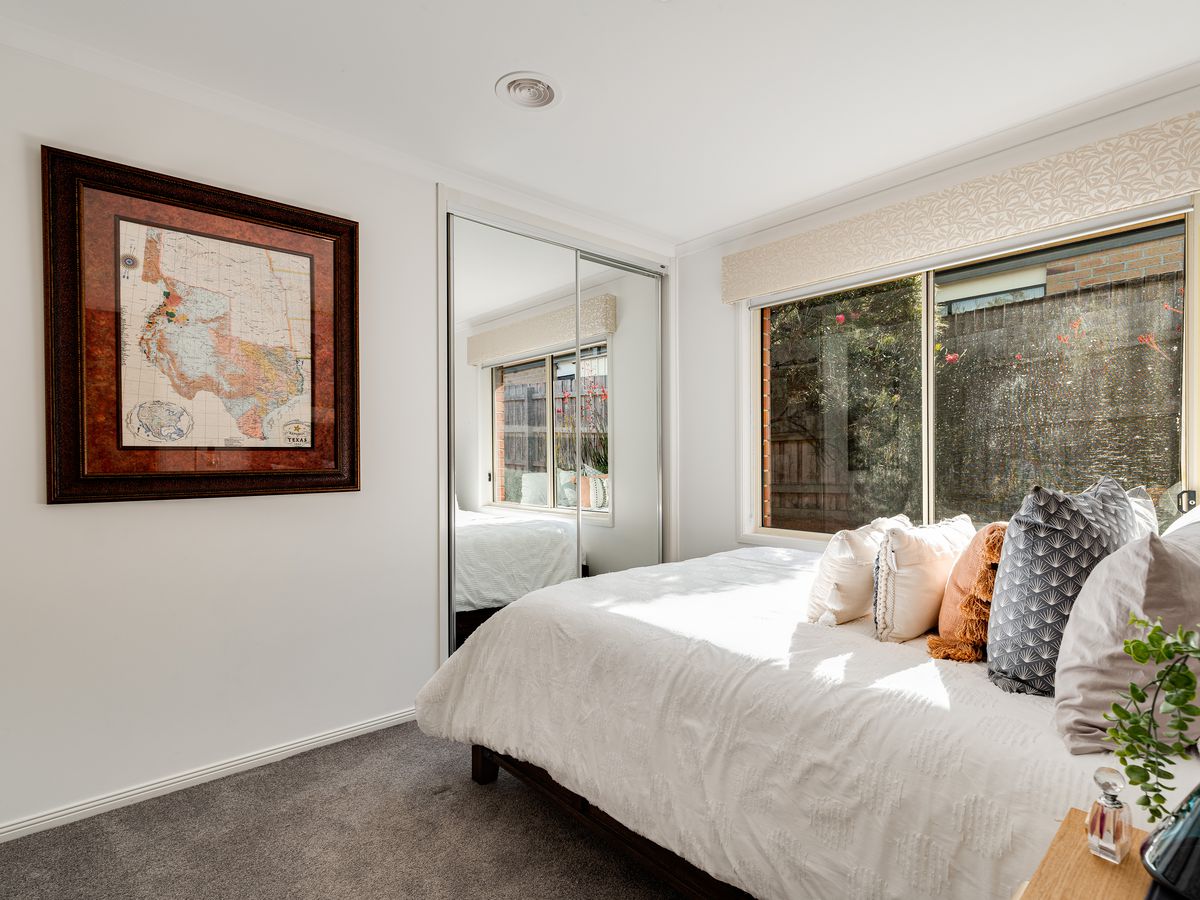 27 Fieldstone Boulevard, Beaconsfield