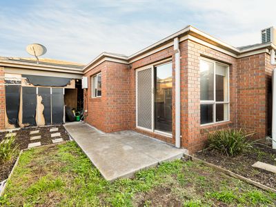 2 / 105 Merton Street, Altona Meadows