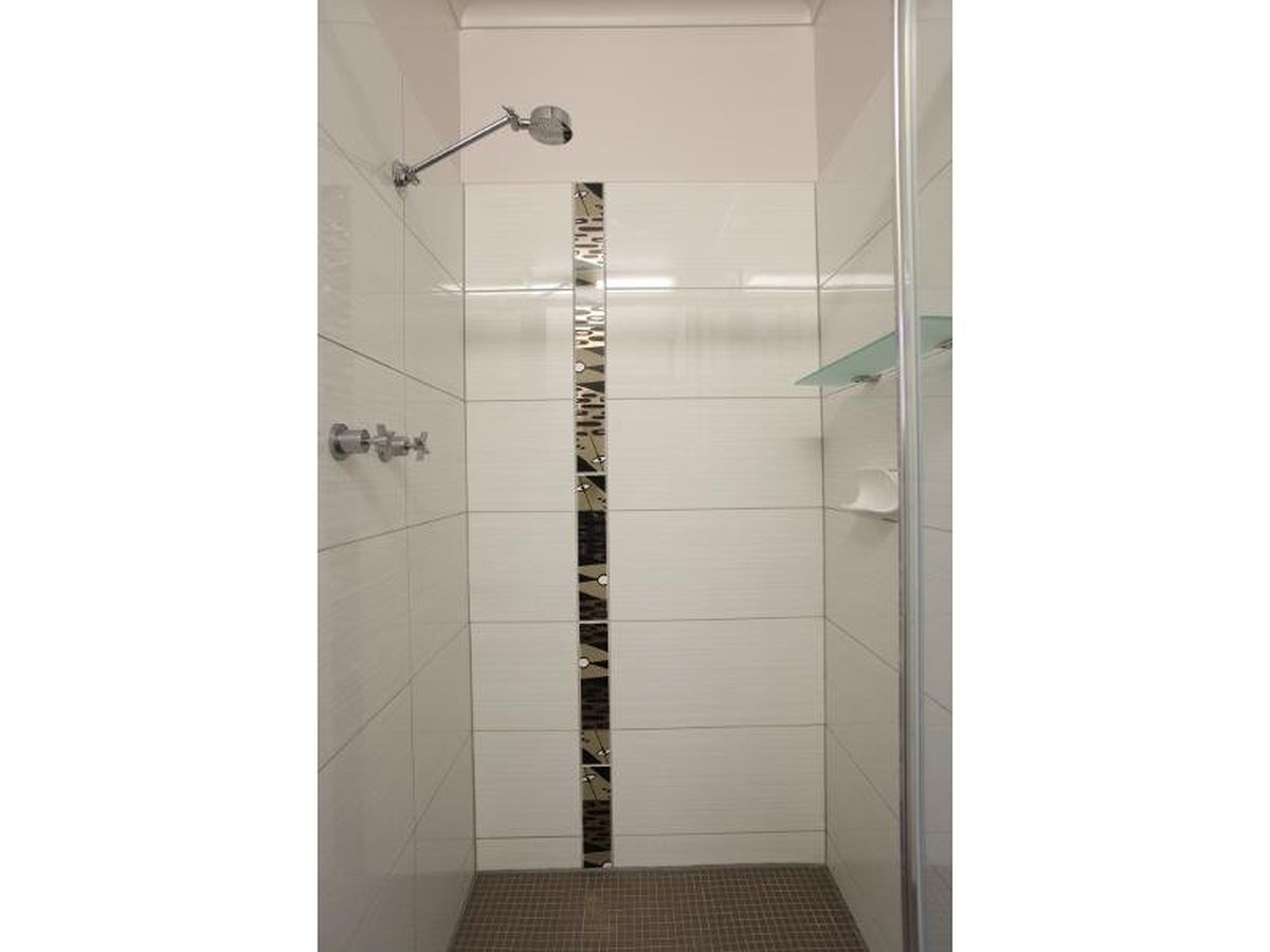 unit-2-336-weidner-crescent-albury-sellbuyrent