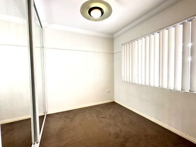 11 / 195 Hawkesbury Road, Westmead