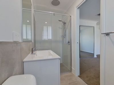 22A Boyd Avenue, Dubbo