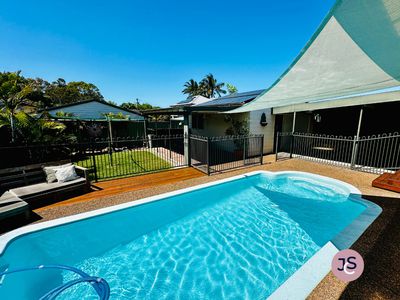 9 Cheryl Close, Elermore Vale