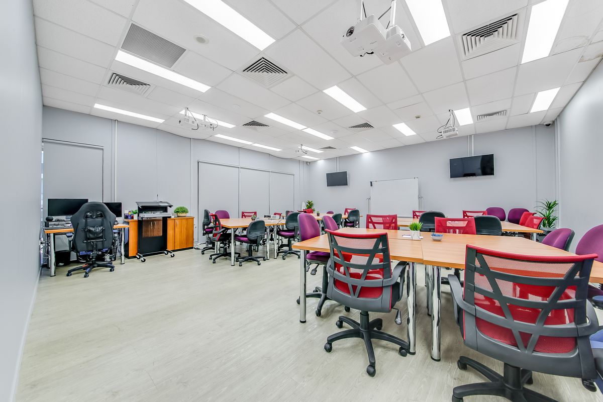 8 / 338 Camden Valley Way, Narellan