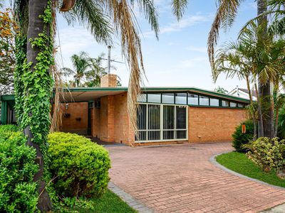 10 Raggatt Crescent, Mitchell Park