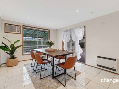 18 Pommel Crescent, Epping