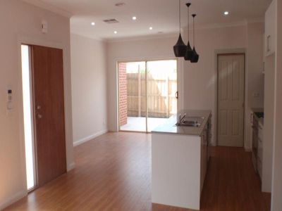 2 / 99 Billingham Road, Deer Park