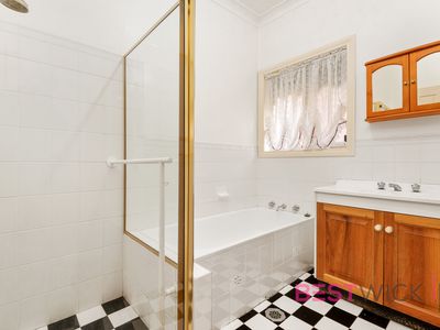 11 / 84 Lambert Street, Bathurst