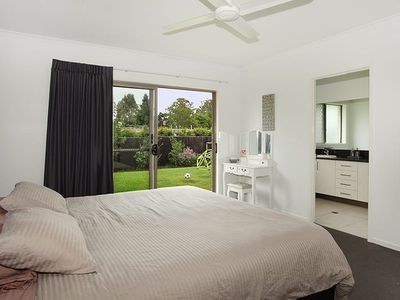 10 Sanctuary Grove Drive, Buderim