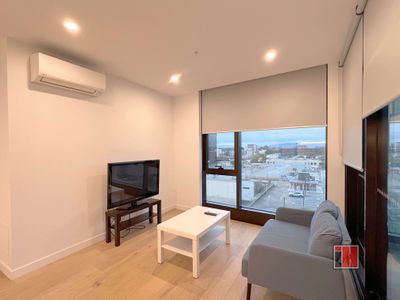 911 / 11 Prospect St, Box Hill