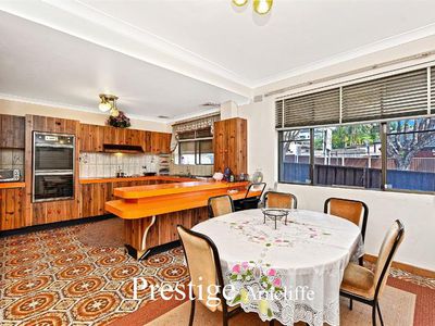 152 Wollongong  Road, Arncliffe