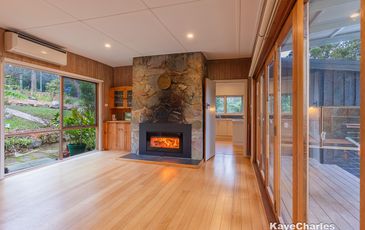 9 Armstrong Road, Beaconsfield Upper