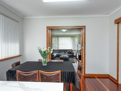 449 Grand Promenade, Dianella