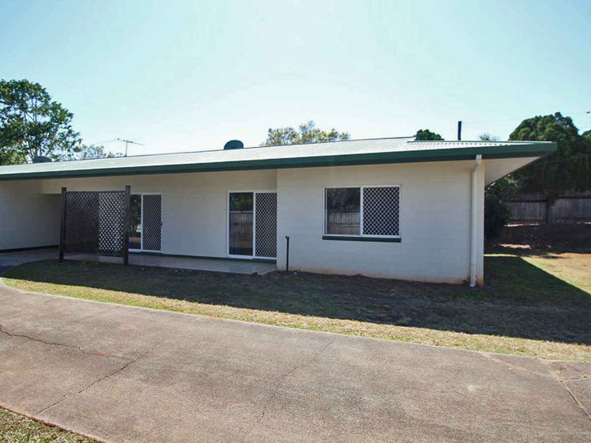 1 & 2 / 3 Paine Street, Atherton