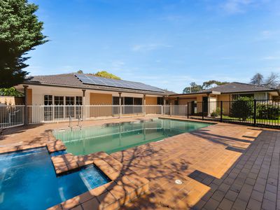 194 Belgrave-Hallam Road, Narre Warren North