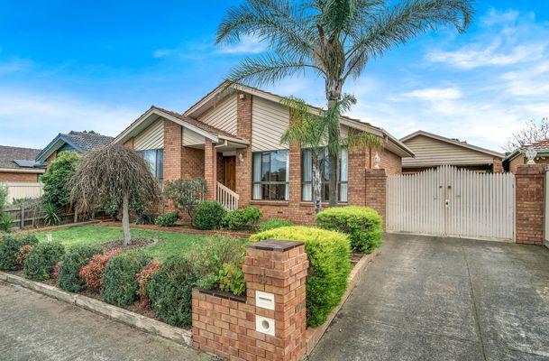 65 Garden Grove Drive, Mill Park