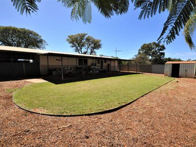 251 Kanberra Drive, Tom Price