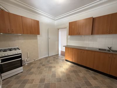 157 Penshurst Street, Beverly Hills