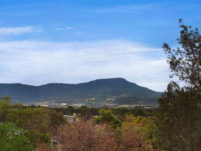 62 Edgeworth Avenue, Kanahooka