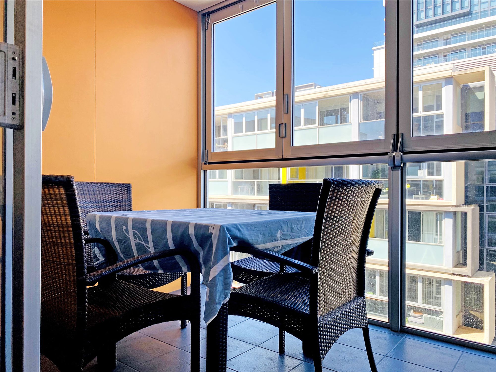 612 / 10 Balfours Way, Adelaide