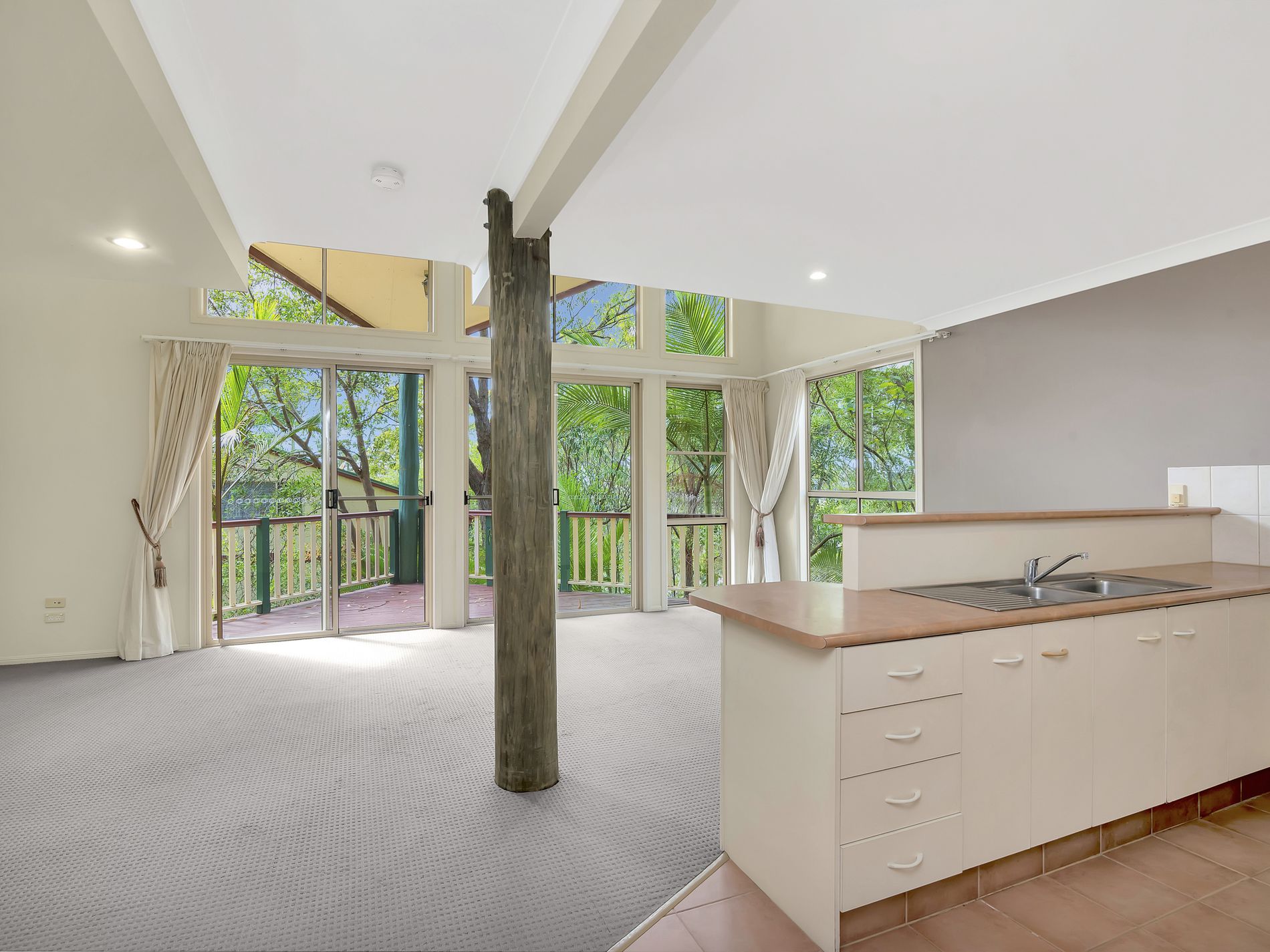 5 / 2-6 Inlet Drive , Tweed Heads West