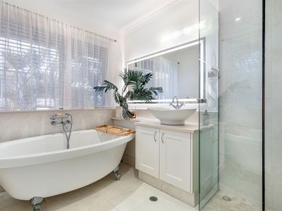 9 Aldinga Place, Mooloolaba