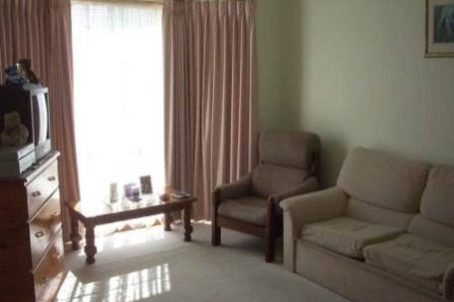 37 Drummond Street, Horsham
