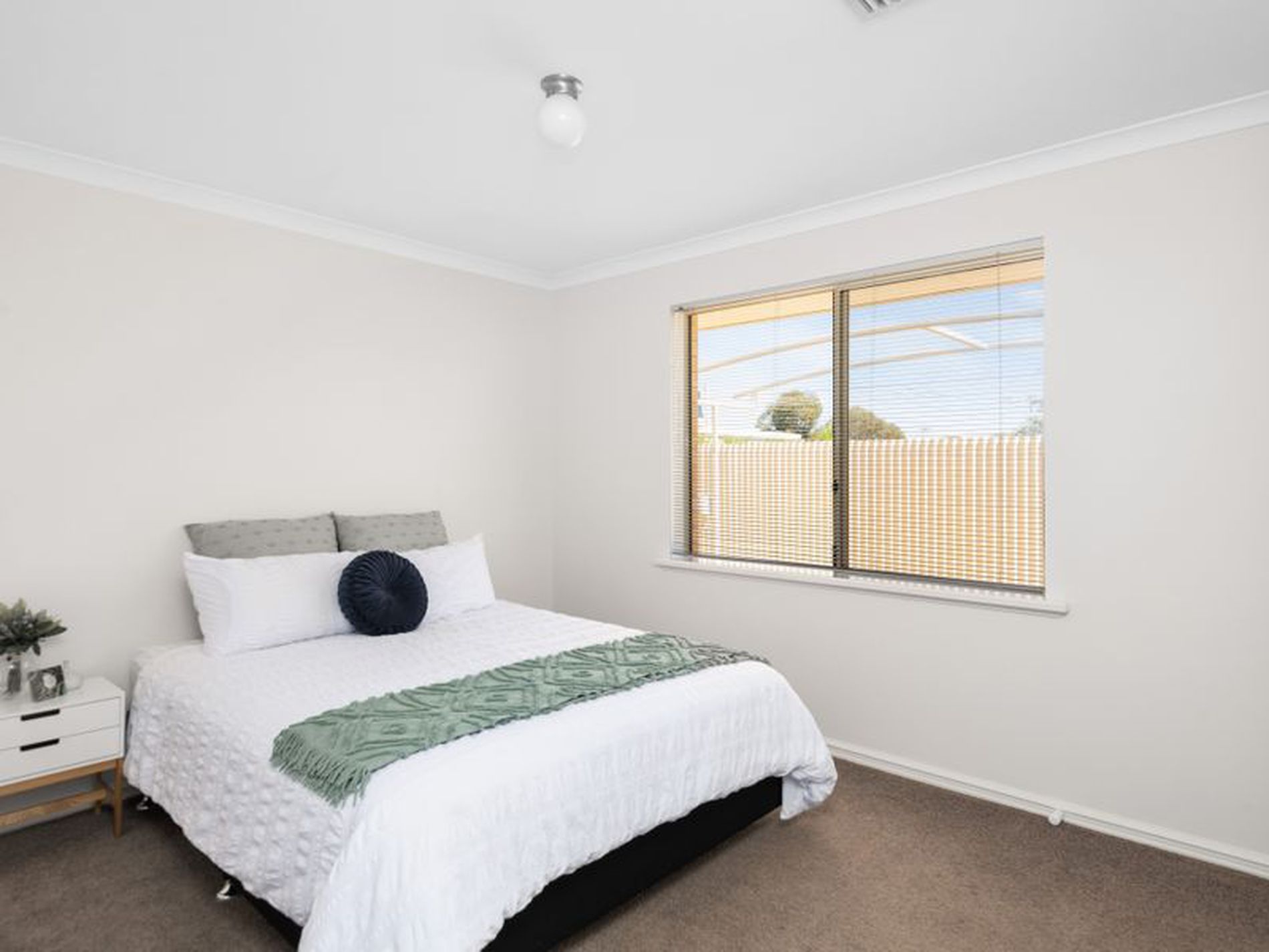2 Purna Place, Hannans