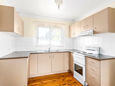 2 / 1 Brisbane Place, Barrack Heights