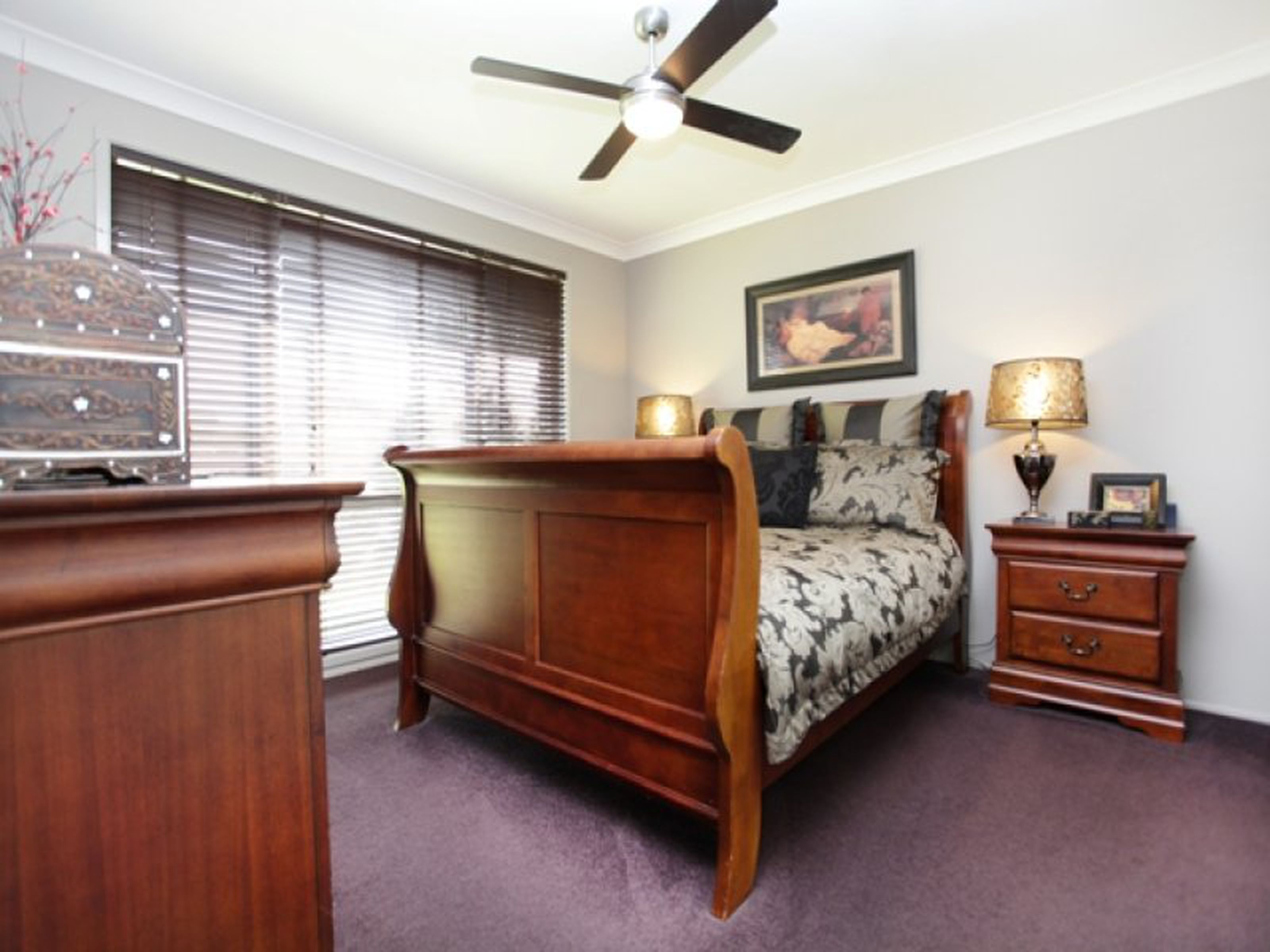 35 Knox Street, GLENMORE PARK