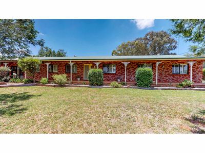62 Railway Street, Wongarbon