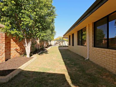 26 Hedgeley Way, Canning Vale