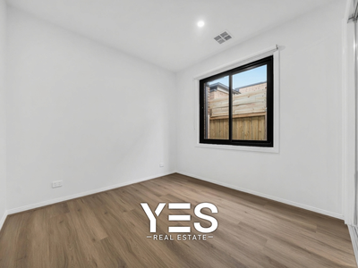 153 Villa Doria Drive, Clyde North