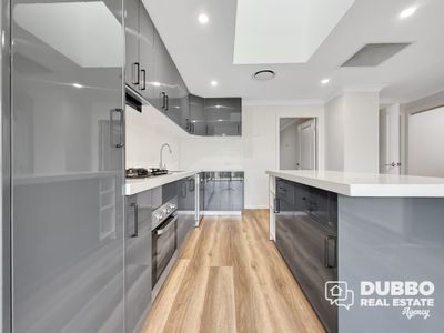 6 Gunsynd Circuit, Dubbo