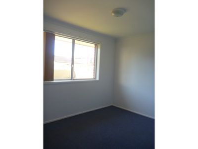 2 / 19 Sassafrass Avenue, Windang