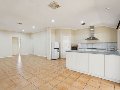 6 Waterway Pass, Bennett Springs