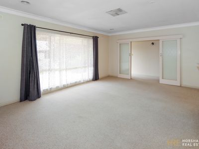 19 Landy Street, Horsham