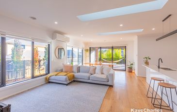 14 Cowdray Crescent, Officer