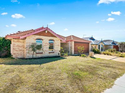 15 Tranby Way, Bertram