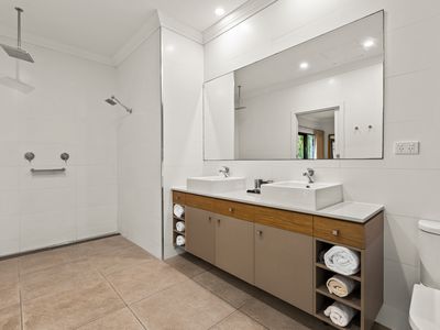 4 / 14 Millington Road, Cable Beach