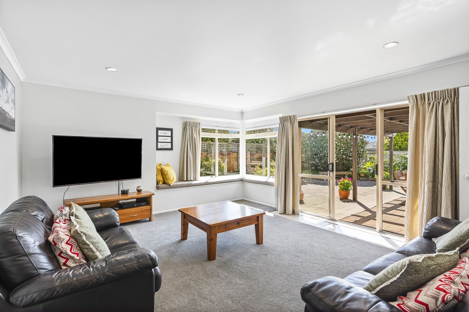 1 Monterosso Place, Paraparaumu Beach Love Live Kapiti Real Estate