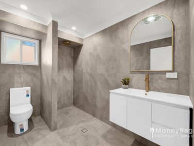 54 Russell Court, Cedar Grove