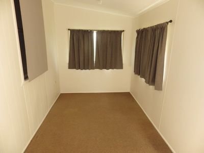 8 Campbell Street, Woodend