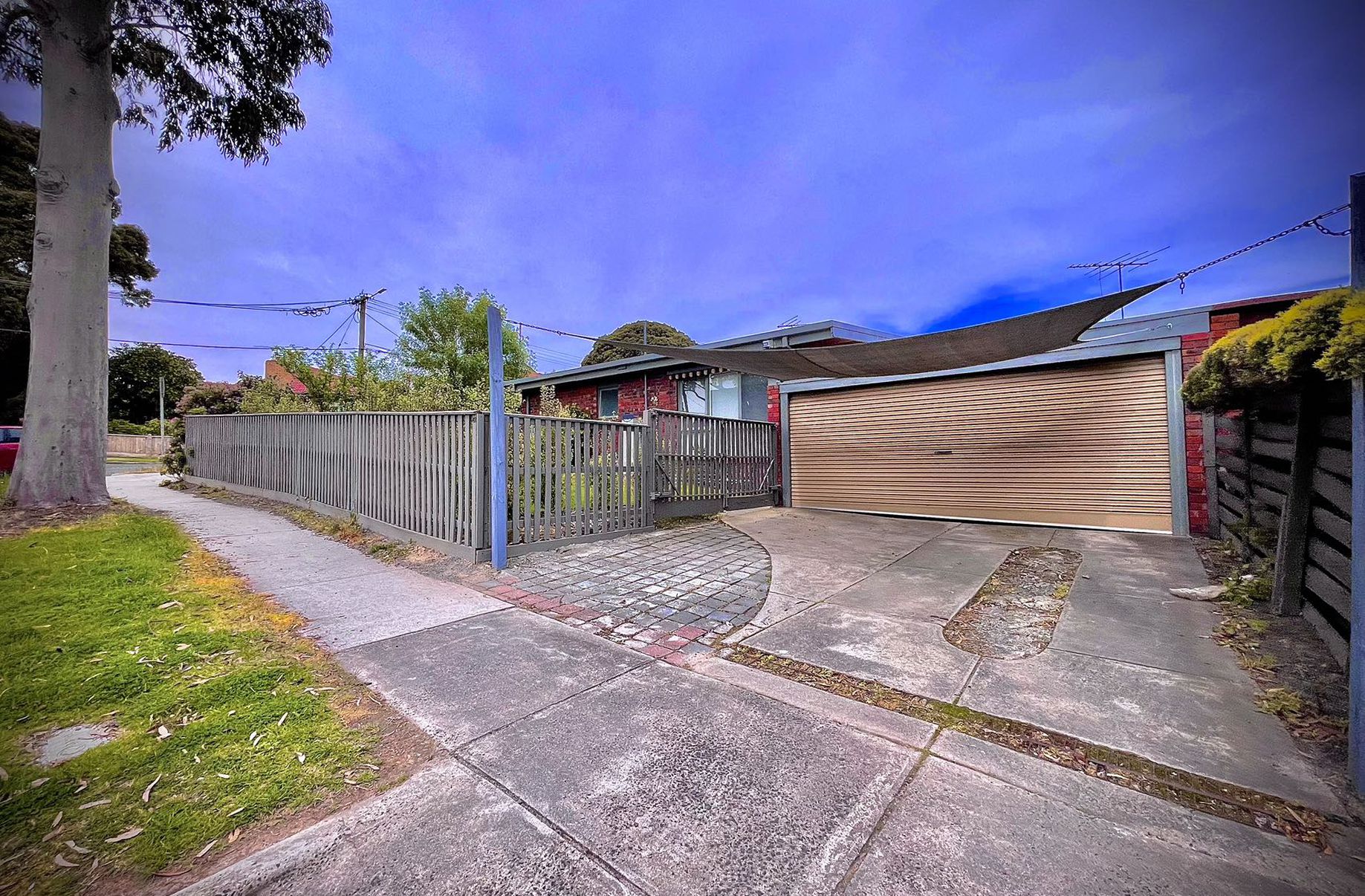 42 Hawthorn Road, Burwood East Bold Property Real Estate